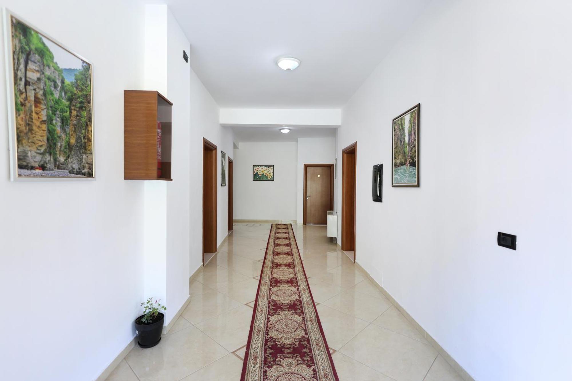 Hotel Kanione 4*