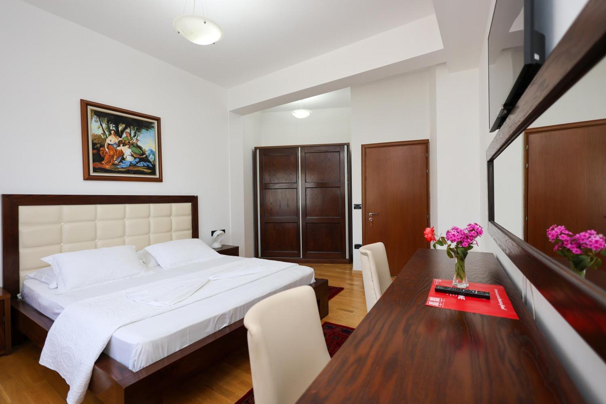 Hotel Kanione Cerenisht