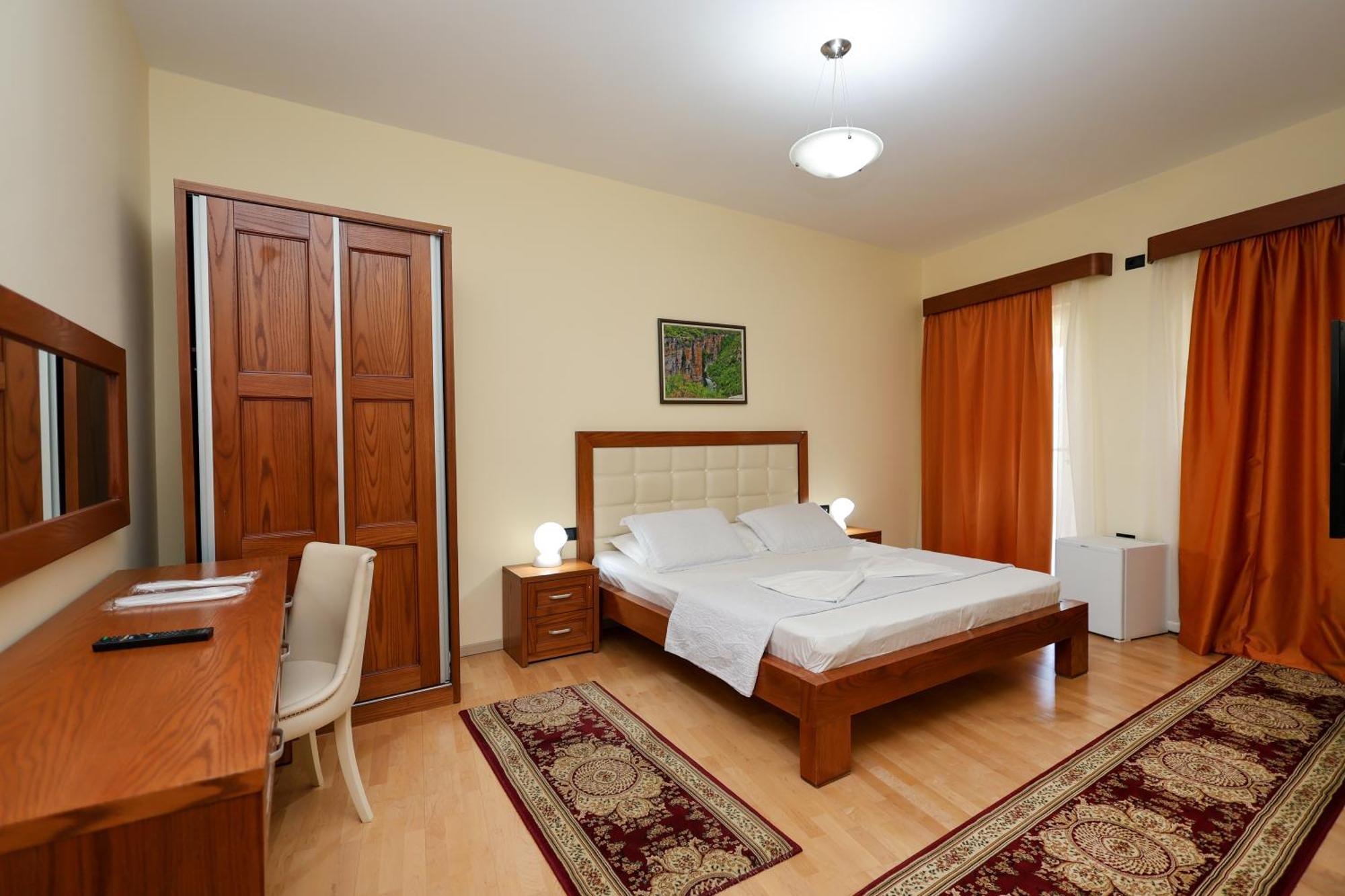 Hotel Kanione 4*