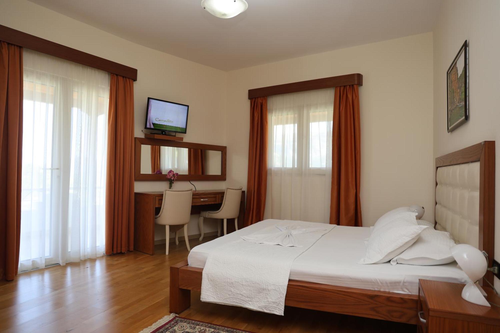 Hotel Kanione 4*